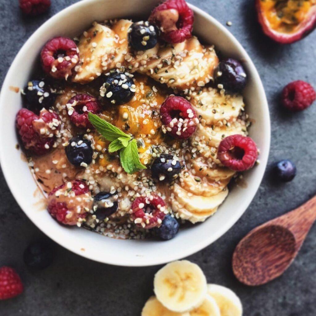 Another oatmeal bowl!  

Topped with blueberries, raspberries, banana, maple, pa…