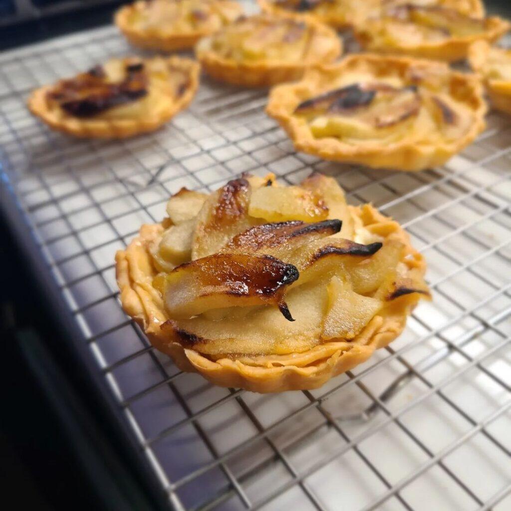 Apple, goat cheese, and honey tarts 

1.5 pounds of apples 
8oz goat cheese 
1/4…