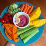 Can we talk about how gorgeous this lunch/snack platter is?! Eating my colors wi…