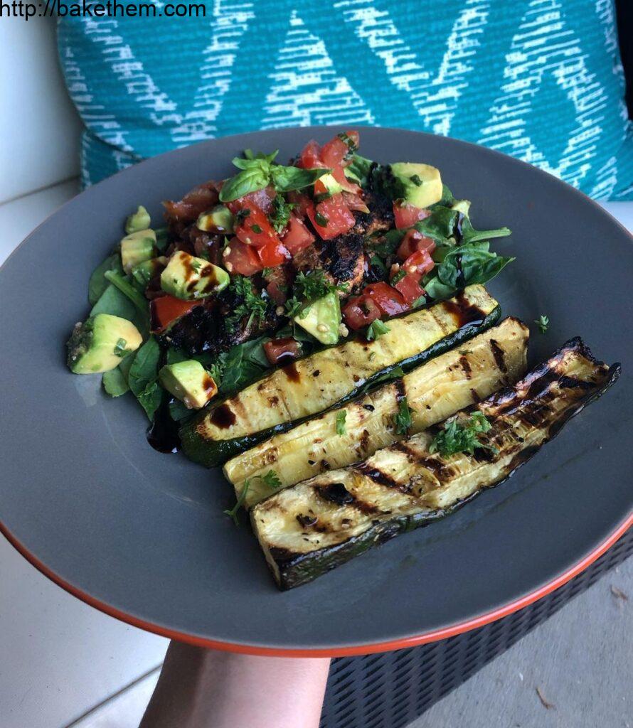 Just call me queen of the grill . Now presenting: bruschetta balsamic grilled ch…