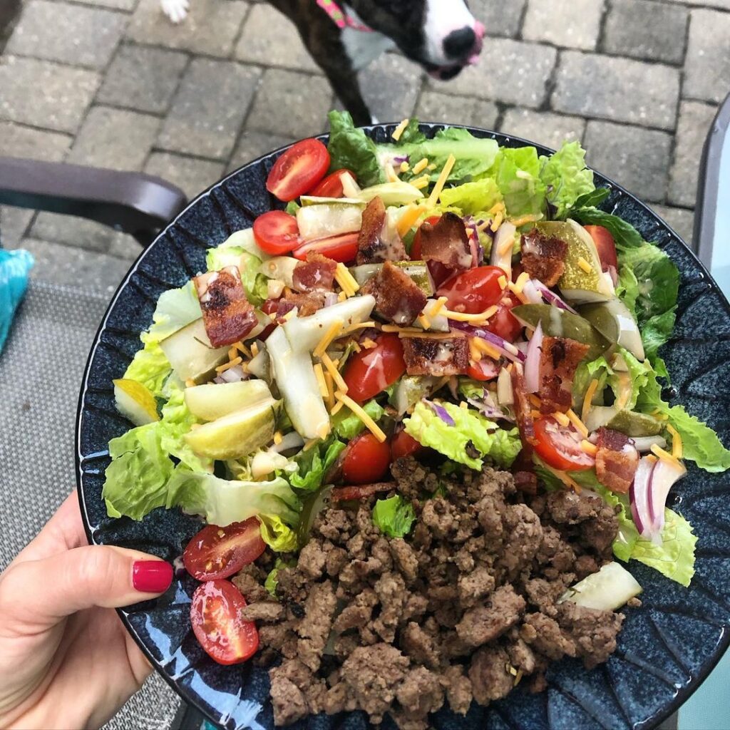 Loaded bison “burger” bowl, but on a plate because ya girl likes her salads BIG….