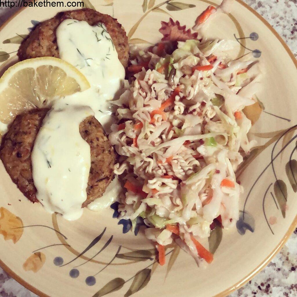 Monday Night’s dinner with hella leftovers! Absolutely delicious Salmon Cakes t…