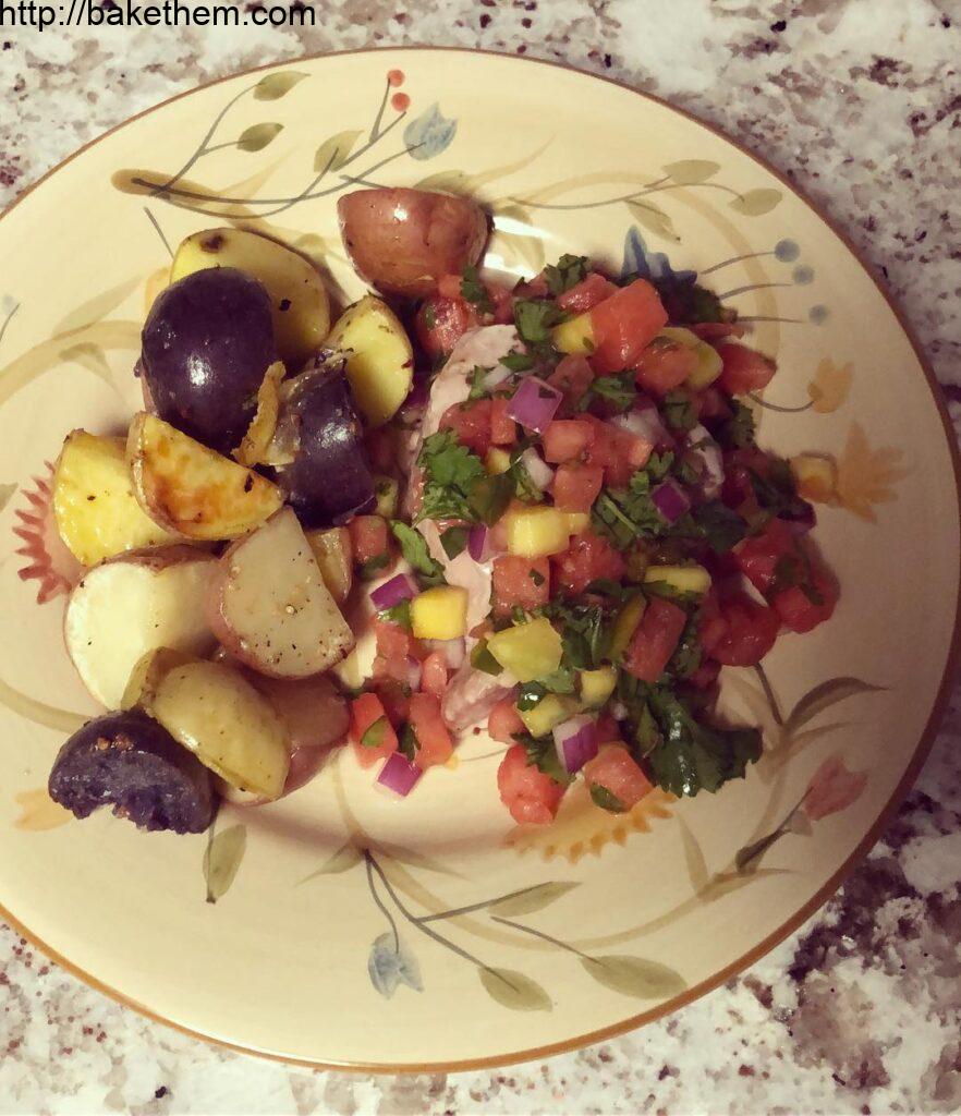 Mouth-watering summer dinner goodness  Tonight’s Plate: Tuna steak topped with w…