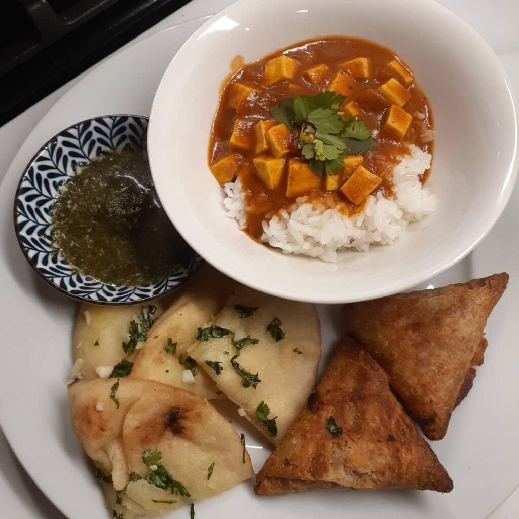 Paneer Masala 

Dinner mostly from costco. Such a quick and simple dinner. 

I c…