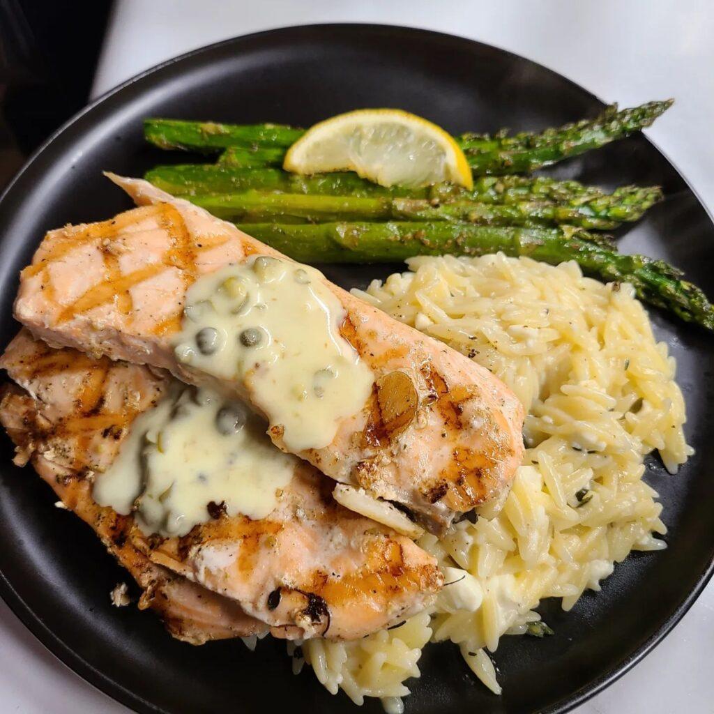 Sous vide salmon with Asparagus and lemon feta orzo

Sousvide at 125F for about …