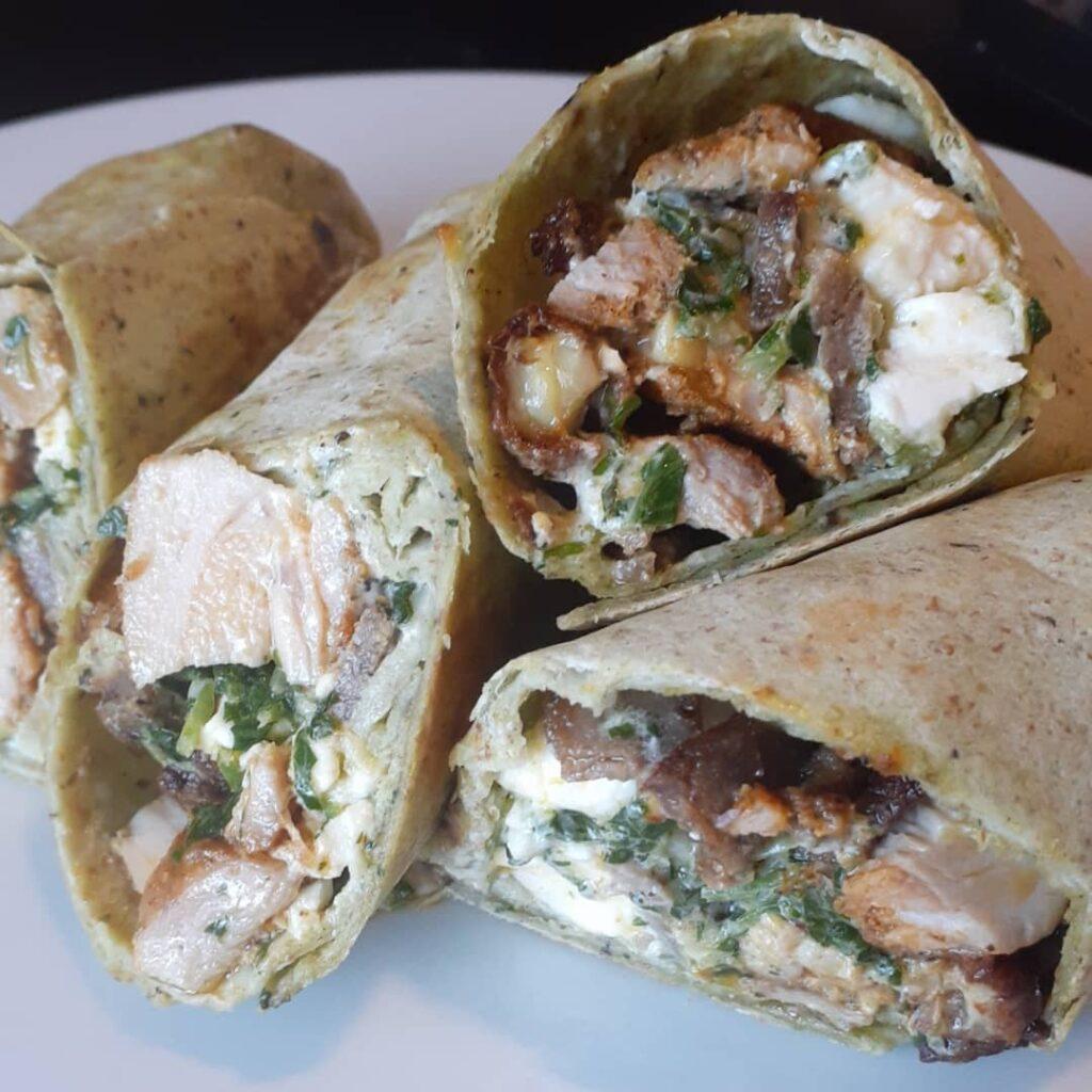 Wrap night!! 

Spinach herb wrap (50cal each, woohoo!) 

Shwarma chicken from tr…